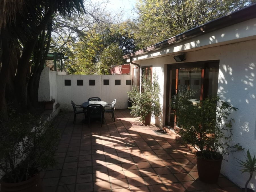 1 Bedroom Property for Sale in Bedfordview Gauteng