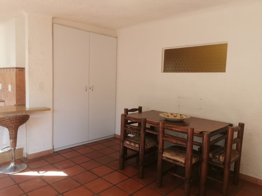 1 Bedroom Property for Sale in Bedfordview Gauteng