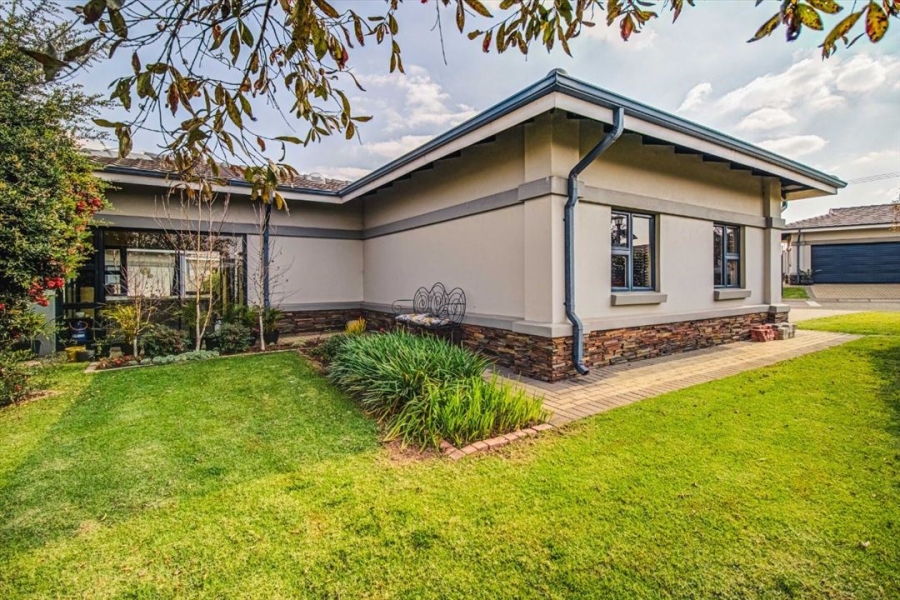 2 Bedroom Property for Sale in Zesfontein A H Gauteng