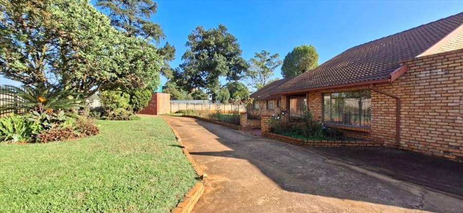 Commercial Property for Sale in Bredell Gauteng