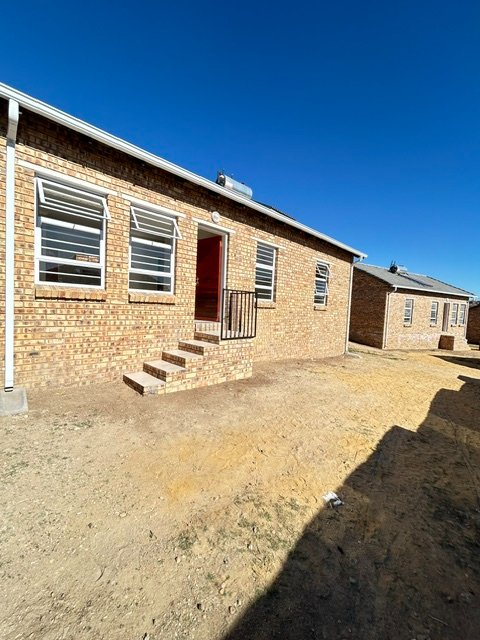 To Let 3 Bedroom Property for Rent in Olievenhoutbosch Gauteng