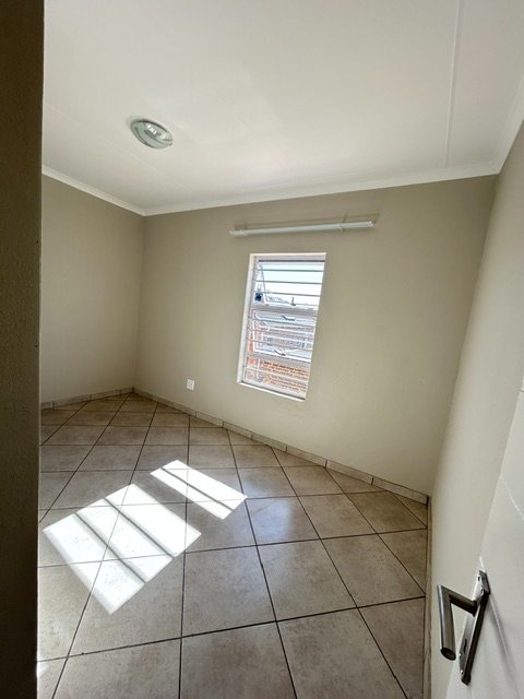 To Let 3 Bedroom Property for Rent in Olievenhoutbosch Gauteng
