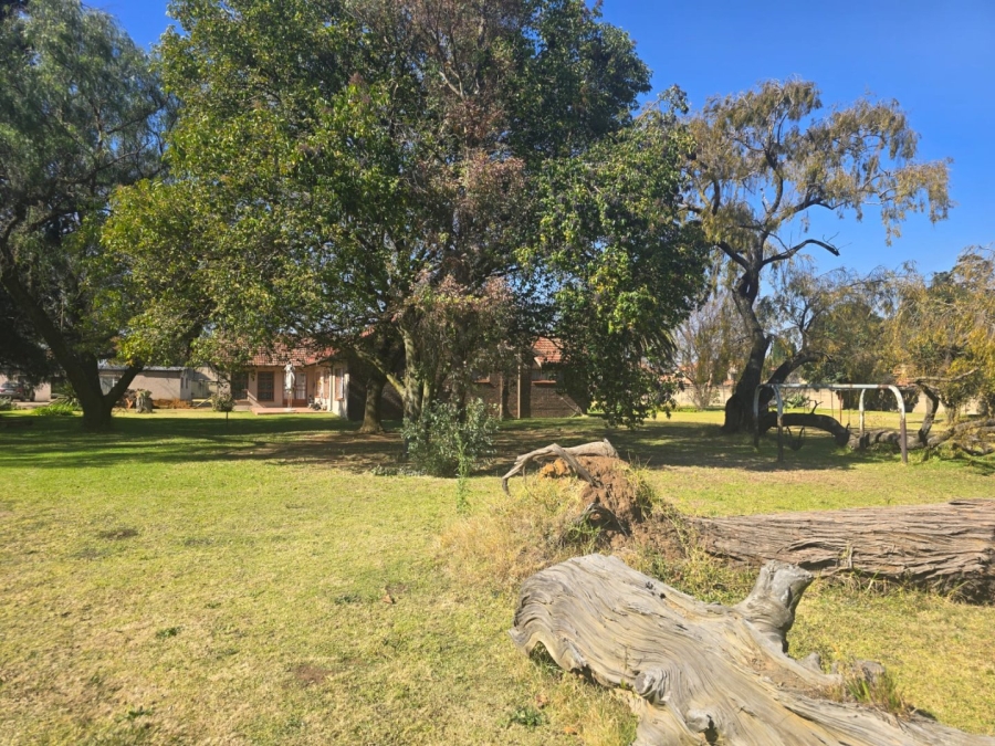 Commercial Property for Sale in Ravenswood Gauteng