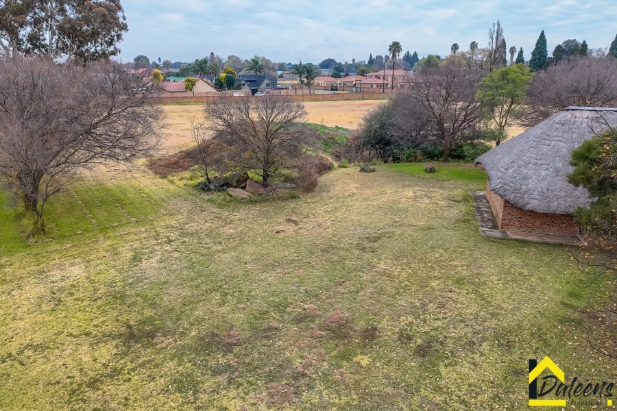  Bedroom Property for Sale in Ravenswood Gauteng