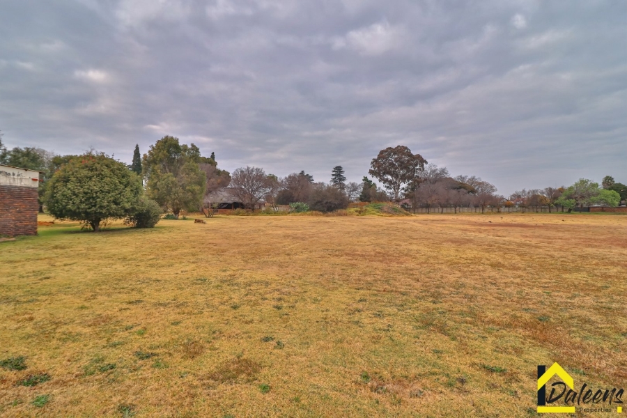  Bedroom Property for Sale in Ravenswood Gauteng