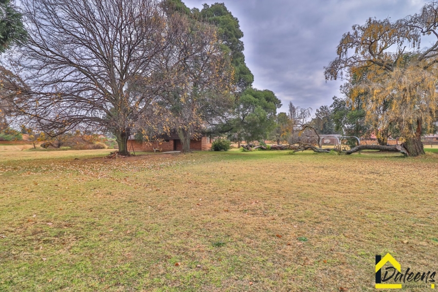 Bedroom Property for Sale in Ravenswood Gauteng