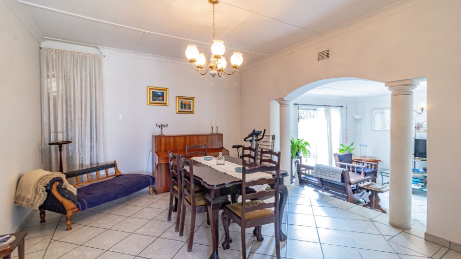3 Bedroom Property for Sale in Linmeyer Gauteng