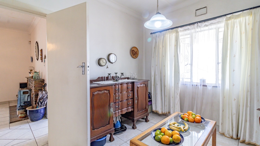 3 Bedroom Property for Sale in Linmeyer Gauteng