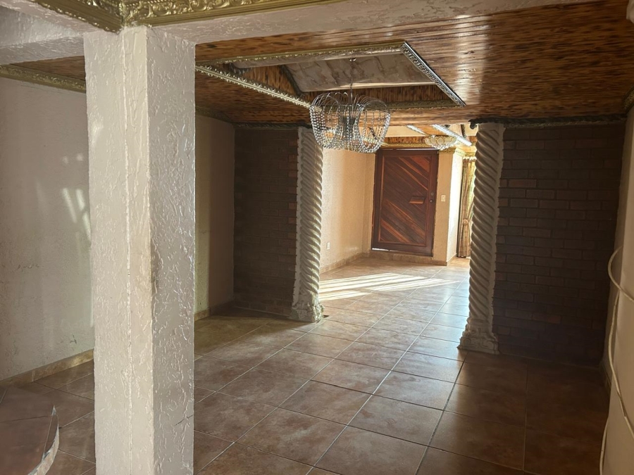 7 Bedroom Property for Sale in Geluksdal Ext 1 Gauteng