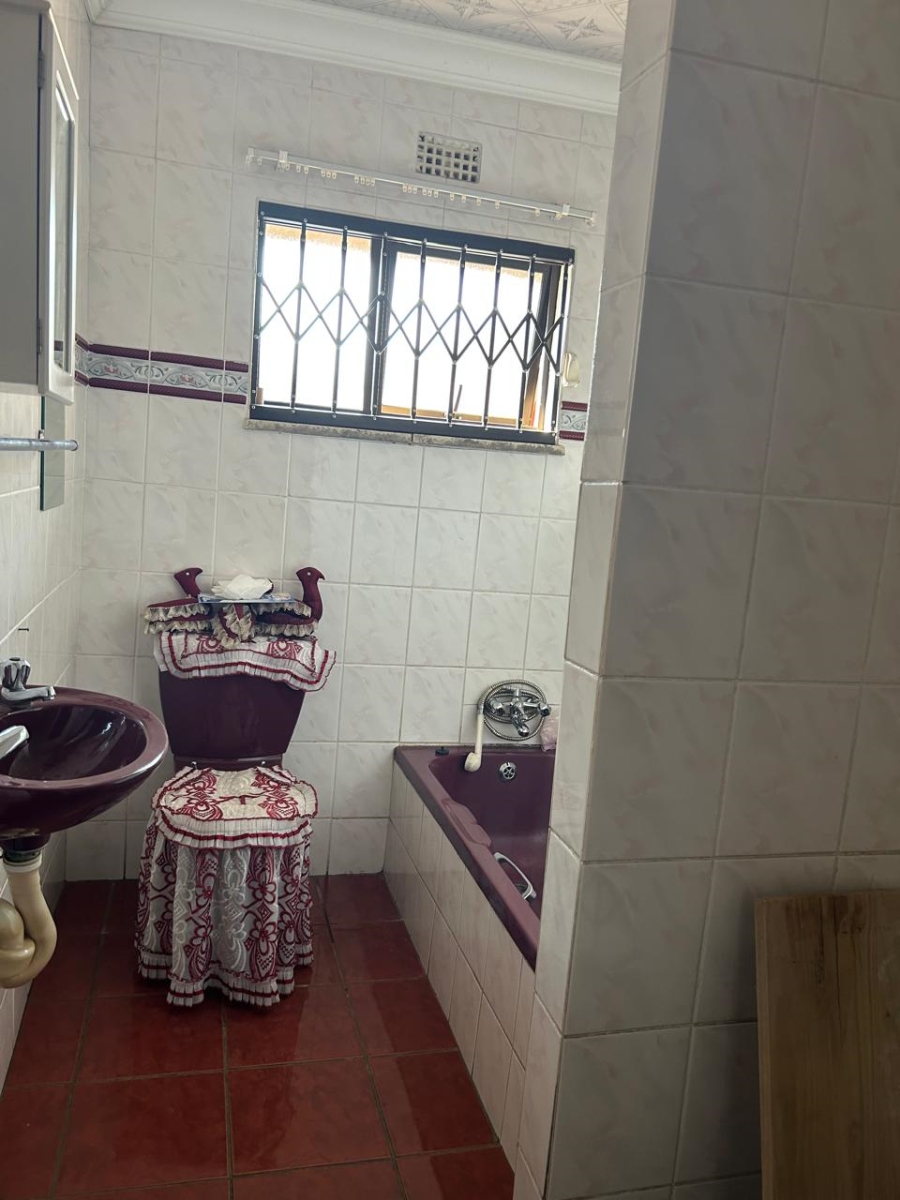 7 Bedroom Property for Sale in Geluksdal Ext 1 Gauteng