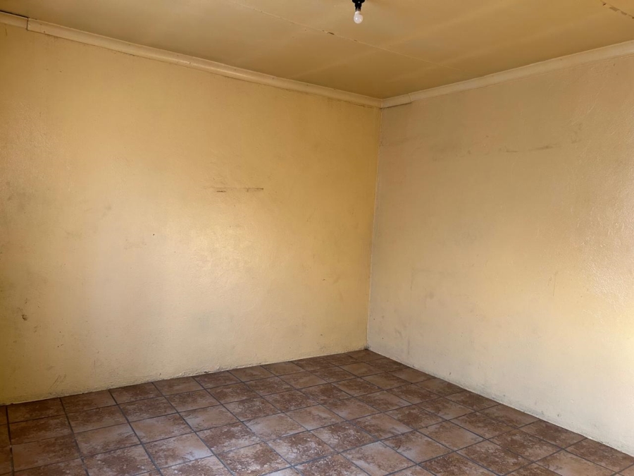 7 Bedroom Property for Sale in Geluksdal Ext 1 Gauteng