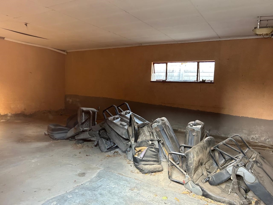 7 Bedroom Property for Sale in Geluksdal Ext 1 Gauteng