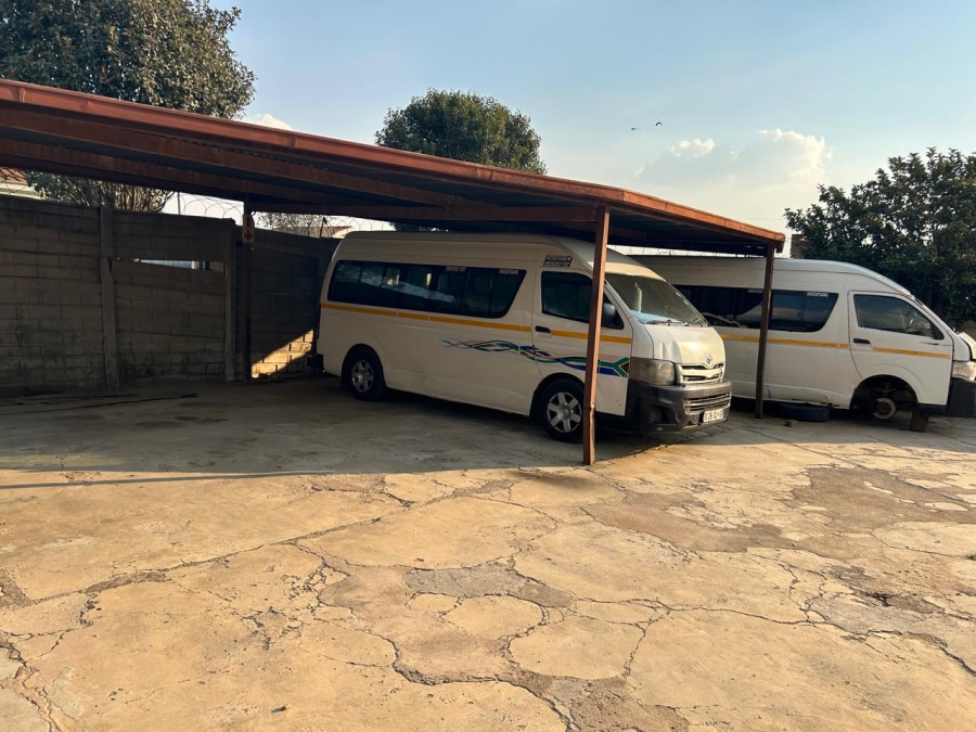 7 Bedroom Property for Sale in Geluksdal Ext 1 Gauteng