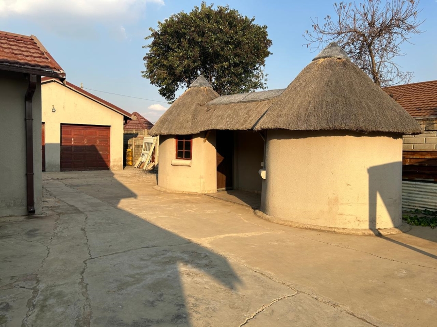 7 Bedroom Property for Sale in Geluksdal Ext 1 Gauteng