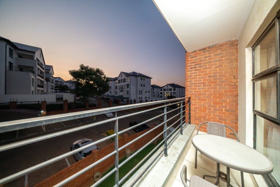 2 Bedroom Property for Sale in Greenstone Hill Gauteng