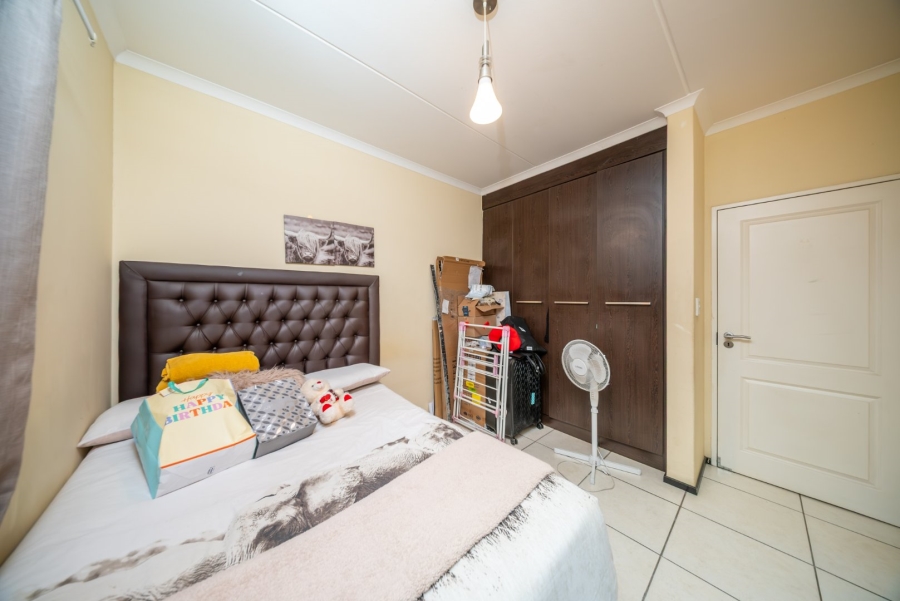 2 Bedroom Property for Sale in Greenstone Hill Gauteng