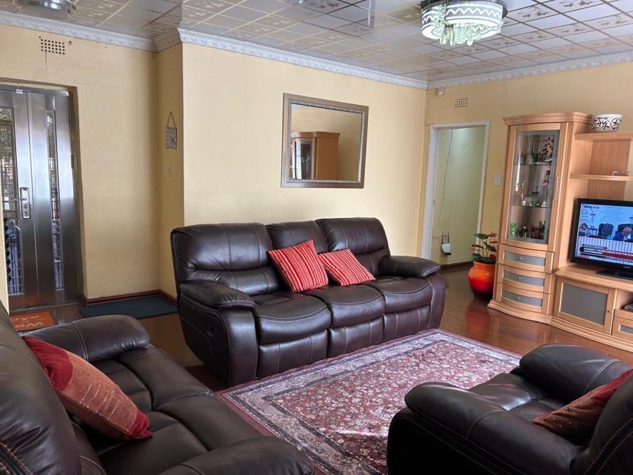 4 Bedroom Property for Sale in Sunward Park Gauteng