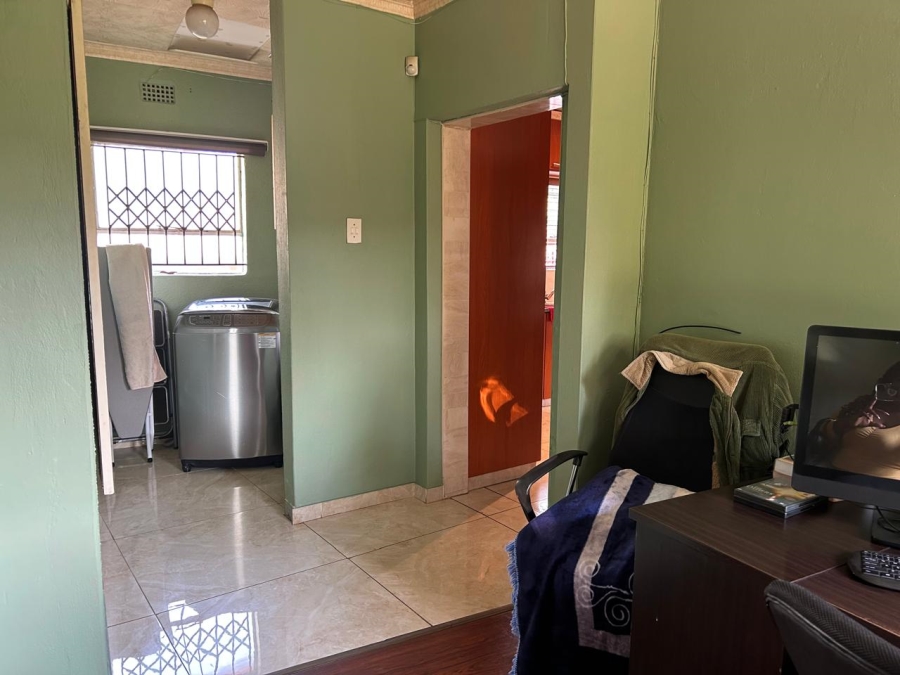 4 Bedroom Property for Sale in Sunward Park Gauteng