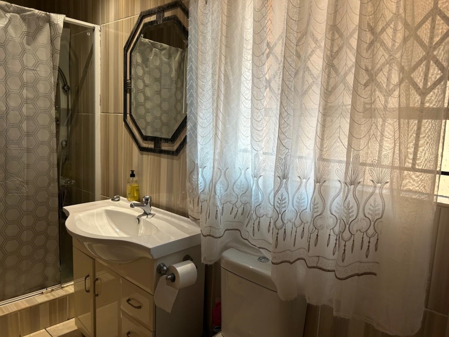 4 Bedroom Property for Sale in Sunward Park Gauteng