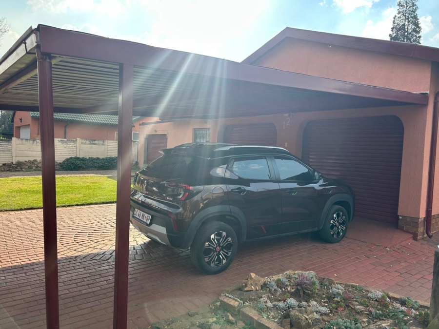 4 Bedroom Property for Sale in Sunward Park Gauteng