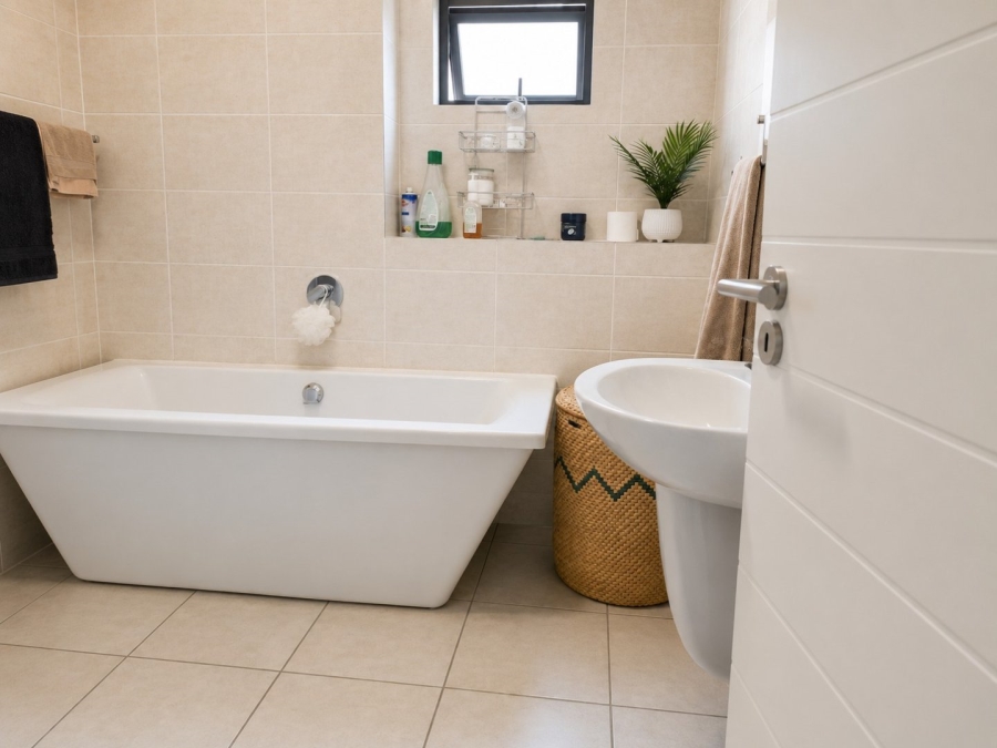 1 Bedroom Property for Sale in Greencreek Lifestyle Estate Gauteng