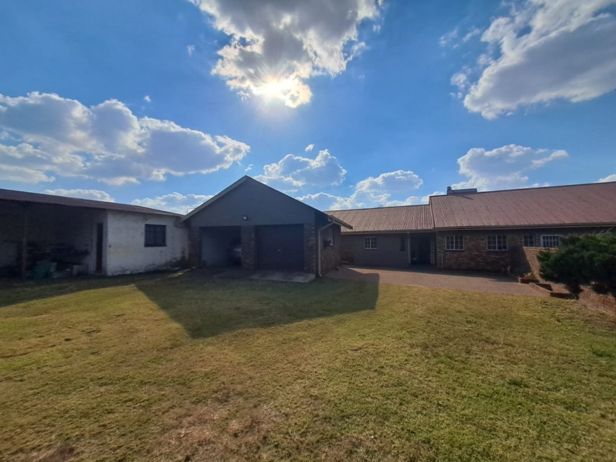 Commercial Property for Sale in Vaalfontein Gauteng