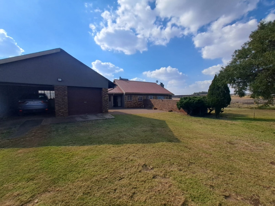 Commercial Property for Sale in Vaalfontein Gauteng