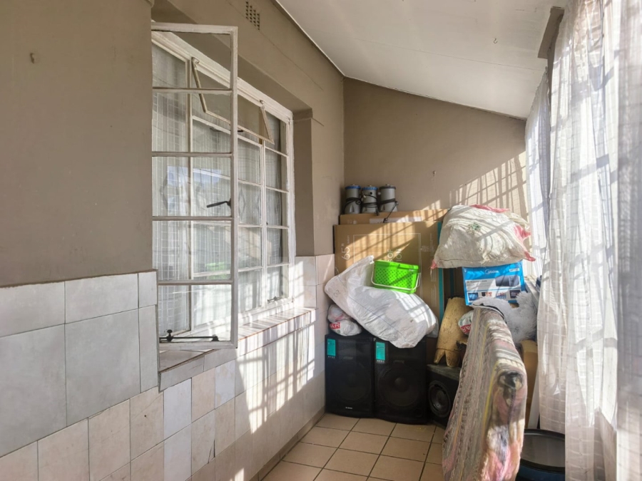 6 Bedroom Property for Sale in Geduld Ext 1 Gauteng
