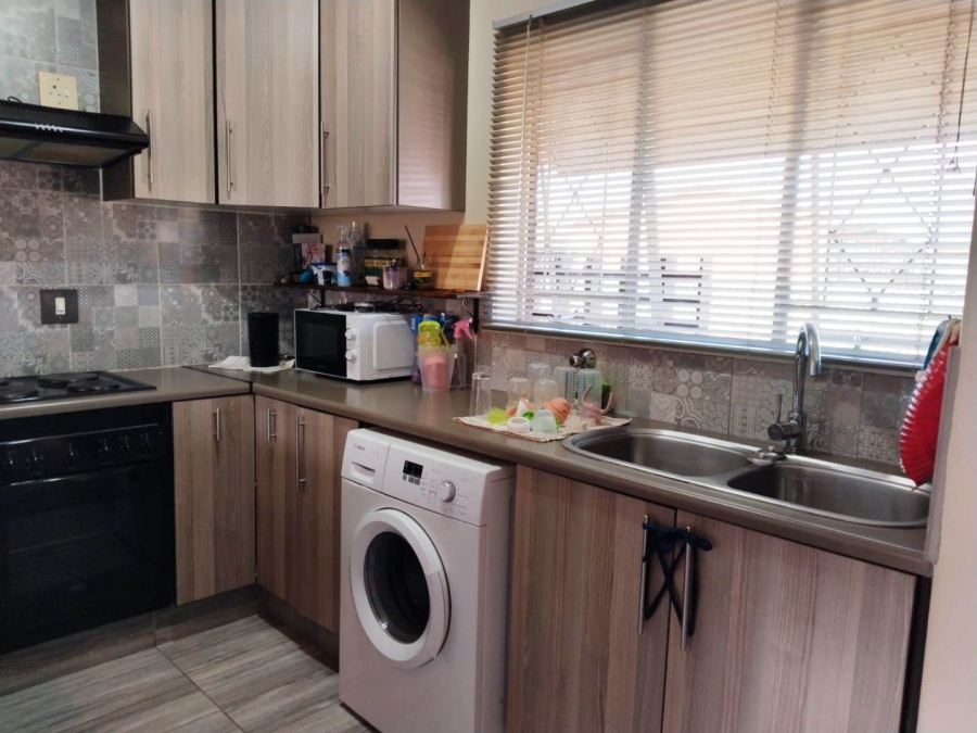 1 Bedroom Property for Sale in Eastleigh Gauteng