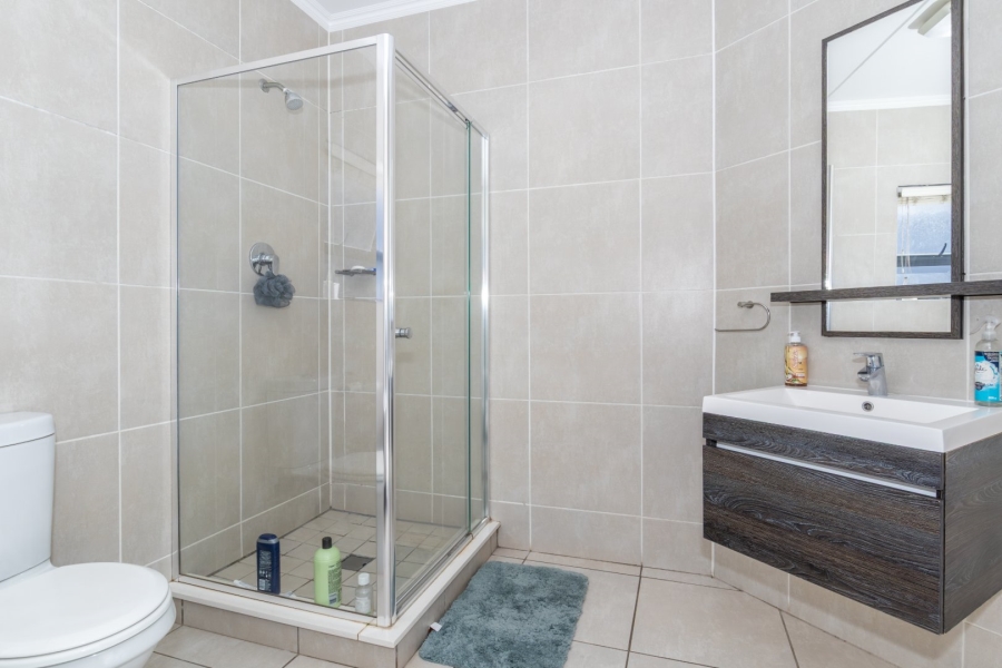 2 Bedroom Property for Sale in Modderfontein Gauteng