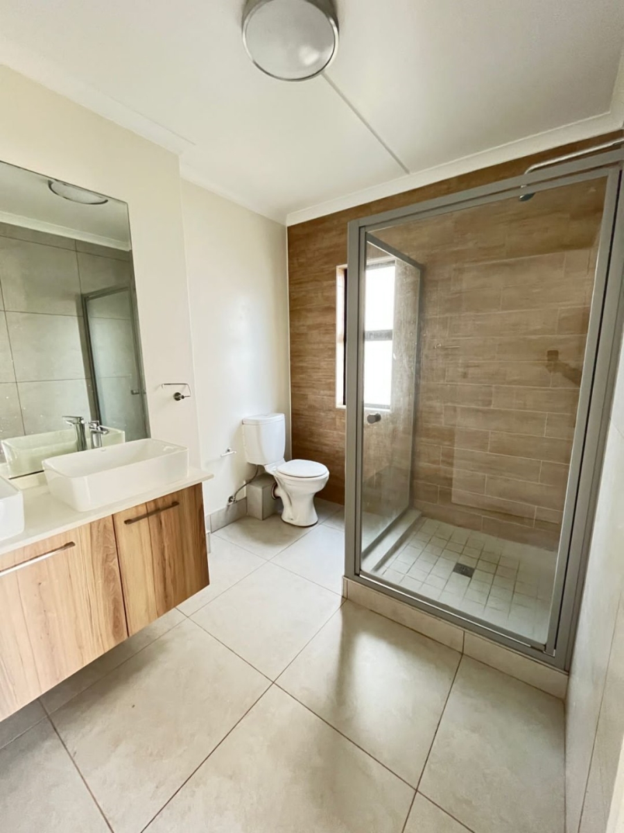 To Let 2 Bedroom Property for Rent in Modderfontein Gauteng