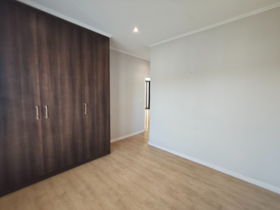 To Let 3 Bedroom Property for Rent in Bryanston Gauteng