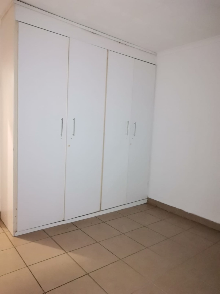 2 Bedroom Property for Sale in Forest Hill Gauteng