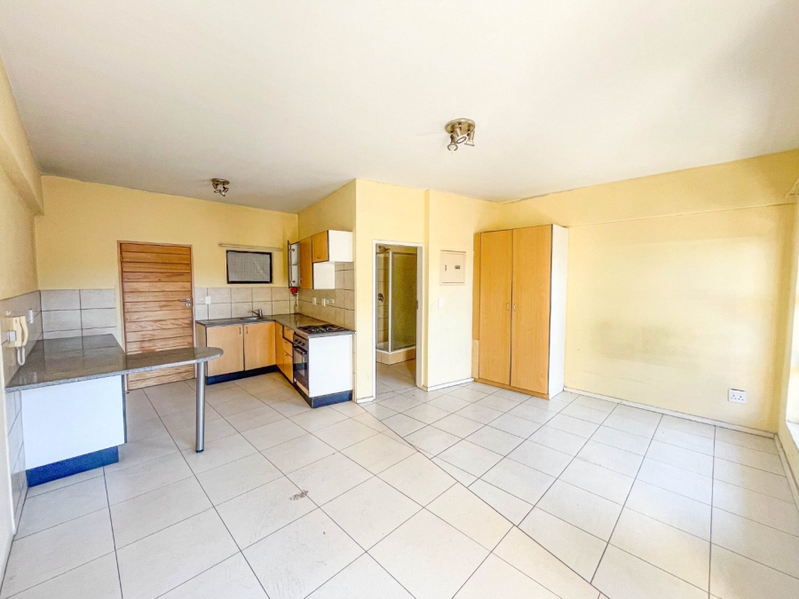 1 Bedroom Property for Sale in Braamfontein Werf Gauteng