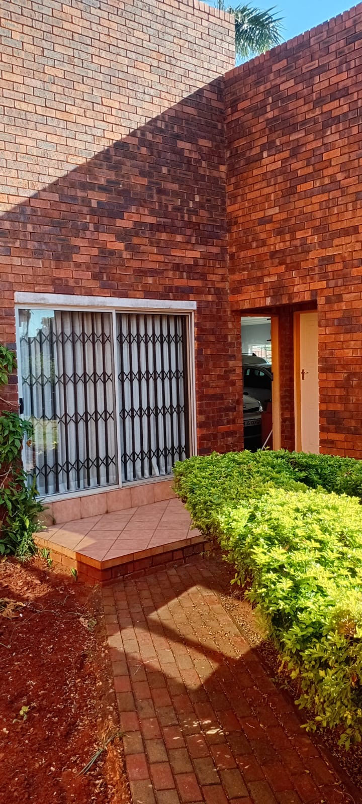 3 Bedroom Property for Sale in Chantelle Gauteng
