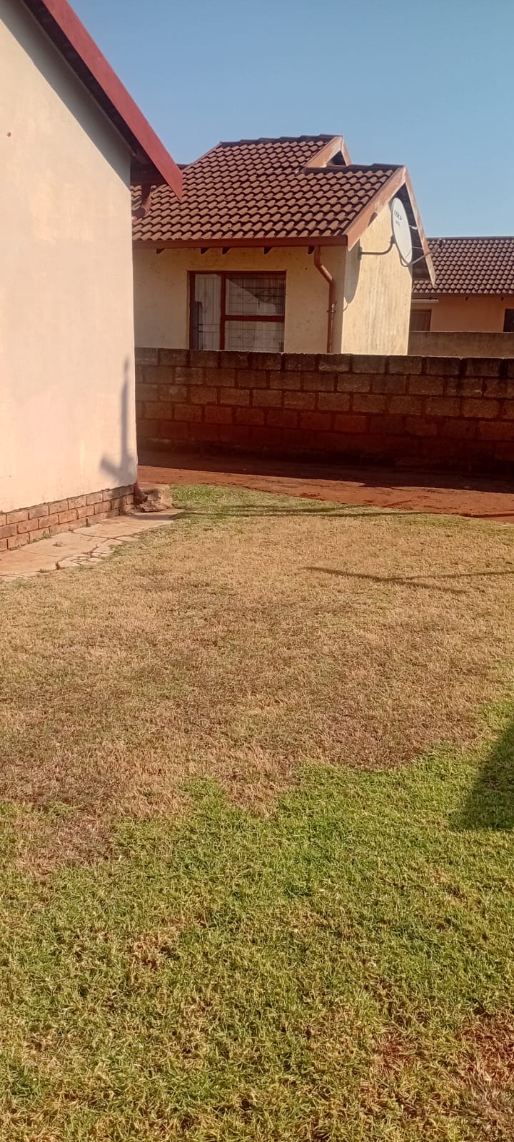 2 Bedroom Property for Sale in Soshanguve East Gauteng