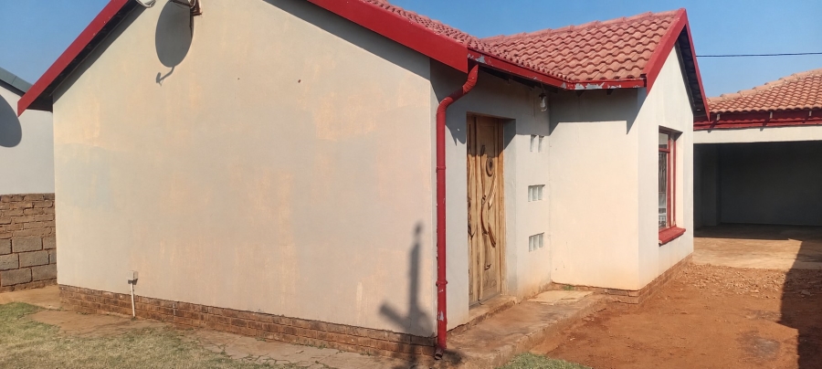 2 Bedroom Property for Sale in Soshanguve East Gauteng