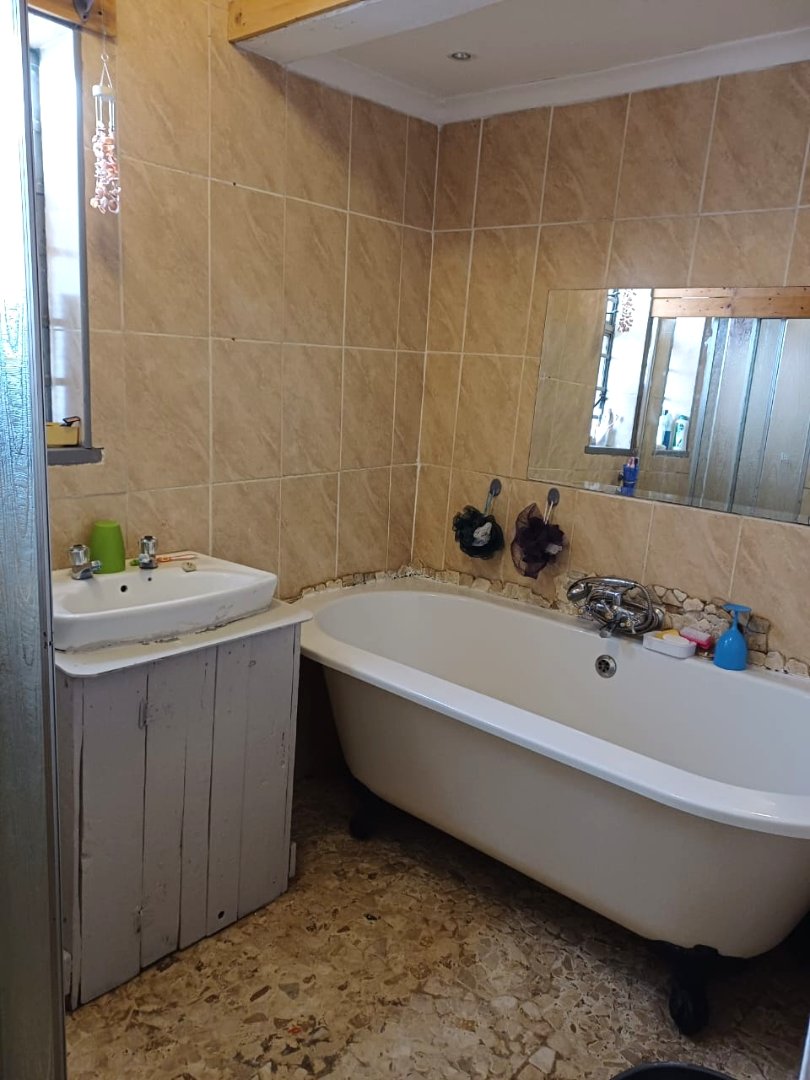 3 Bedroom Property for Sale in Casseldale Gauteng
