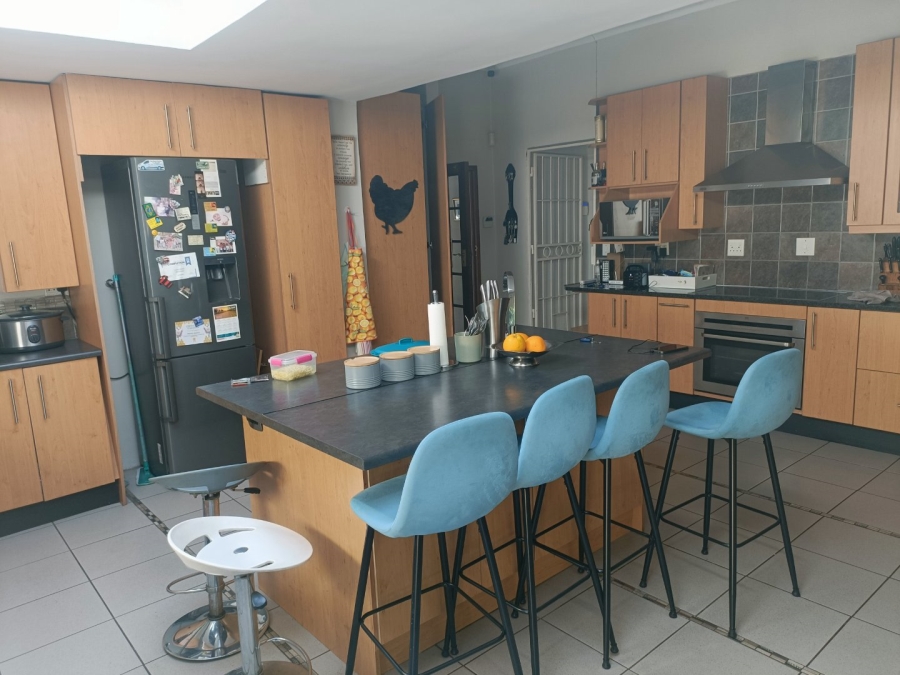 3 Bedroom Property for Sale in Vorna Valley Gauteng