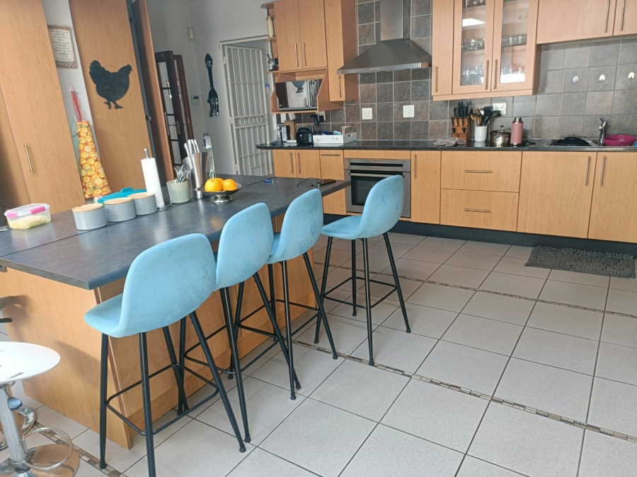 3 Bedroom Property for Sale in Vorna Valley Gauteng