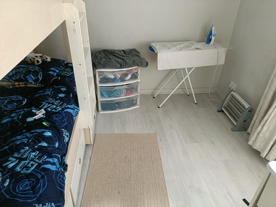 3 Bedroom Property for Sale in Vorna Valley Gauteng