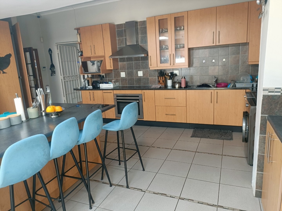 3 Bedroom Property for Sale in Vorna Valley Gauteng