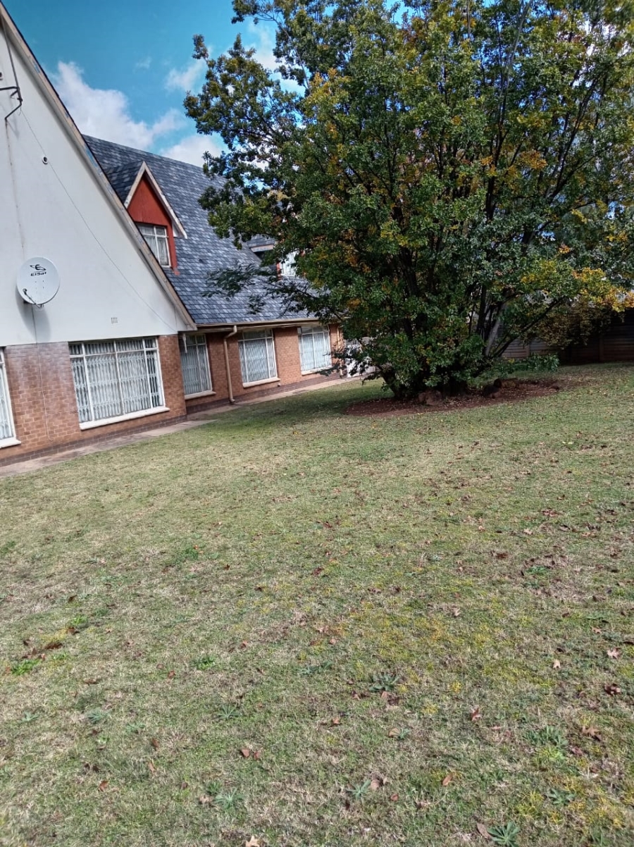 5 Bedroom Property for Sale in Vanderbijlpark SW 5 Gauteng