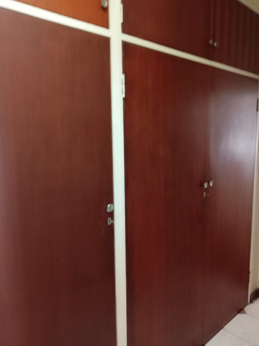 5 Bedroom Property for Sale in Vanderbijlpark SW 5 Gauteng
