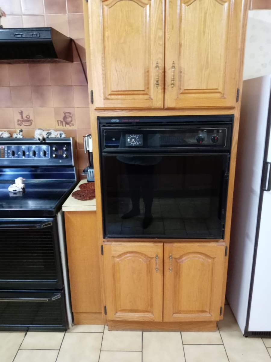 5 Bedroom Property for Sale in Vanderbijlpark SW 5 Gauteng