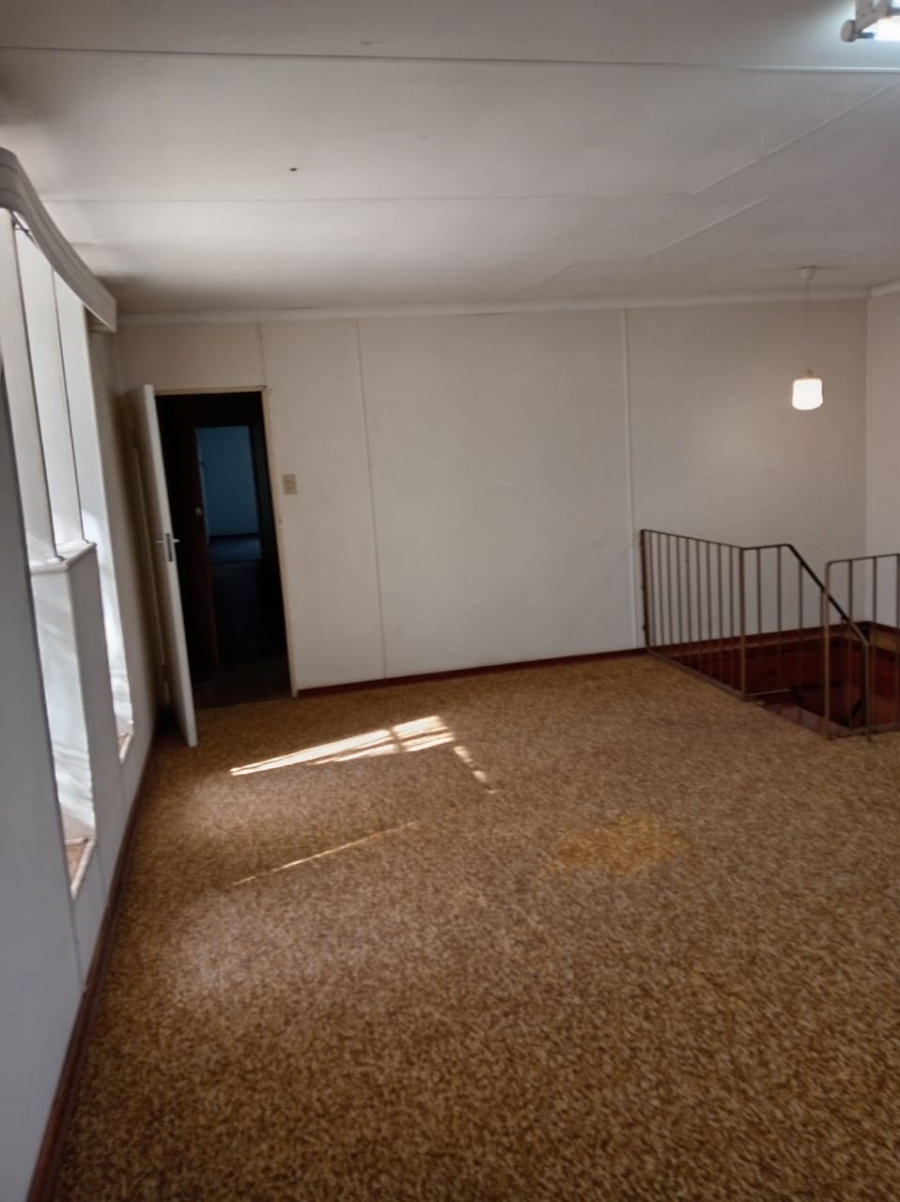 5 Bedroom Property for Sale in Vanderbijlpark SW 5 Gauteng