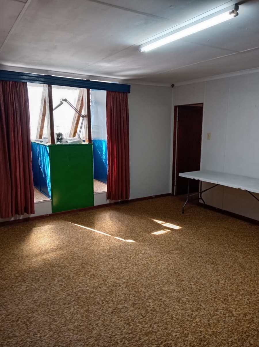 5 Bedroom Property for Sale in Vanderbijlpark SW 5 Gauteng