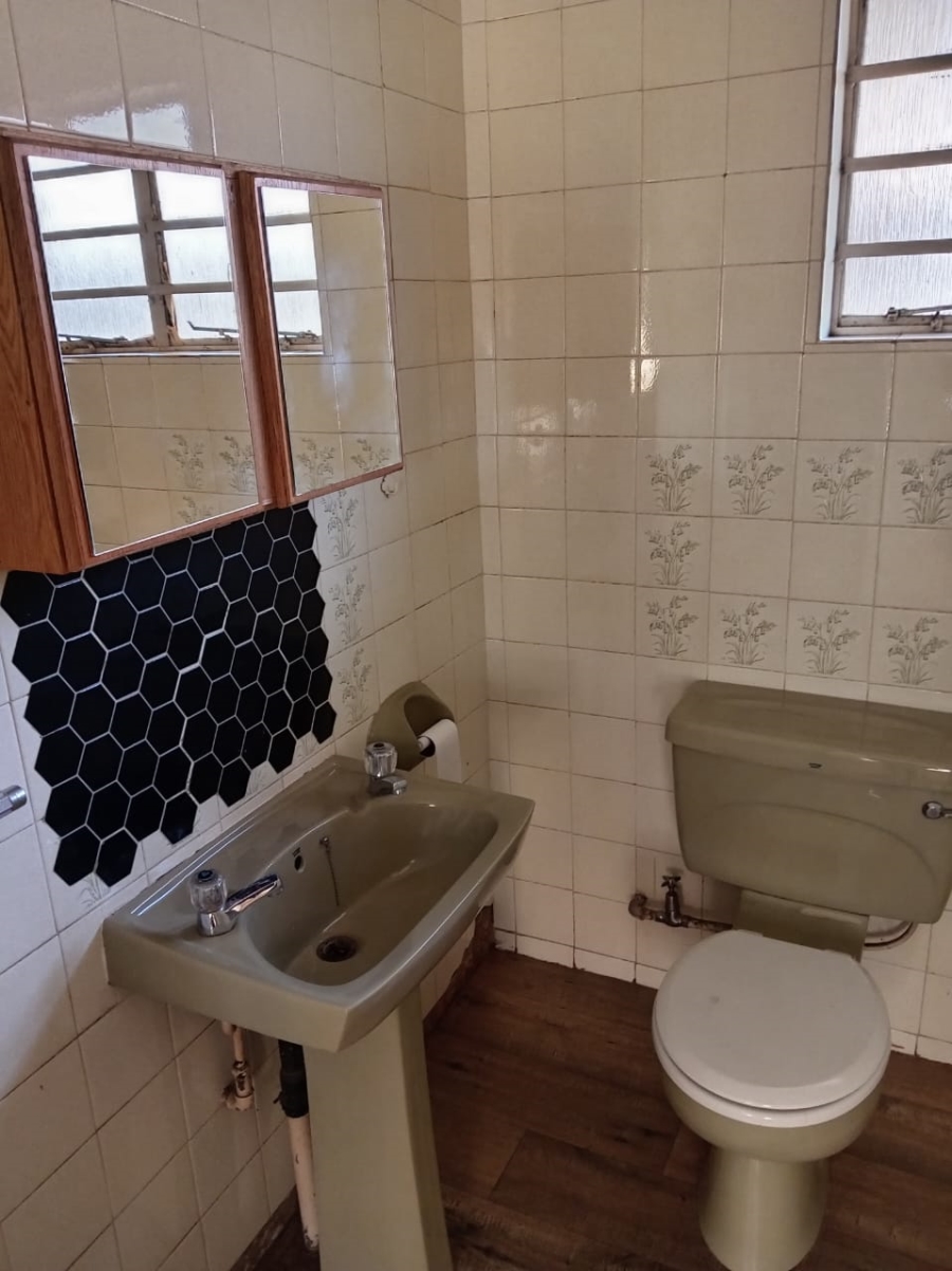 5 Bedroom Property for Sale in Vanderbijlpark SW 5 Gauteng