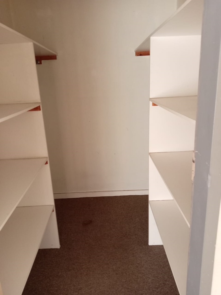 5 Bedroom Property for Sale in Vanderbijlpark SW 5 Gauteng