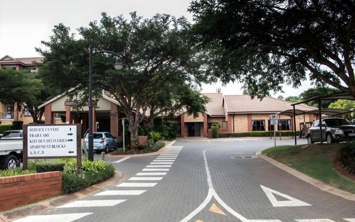 2 Bedroom Property for Sale in Eldoraigne Gauteng